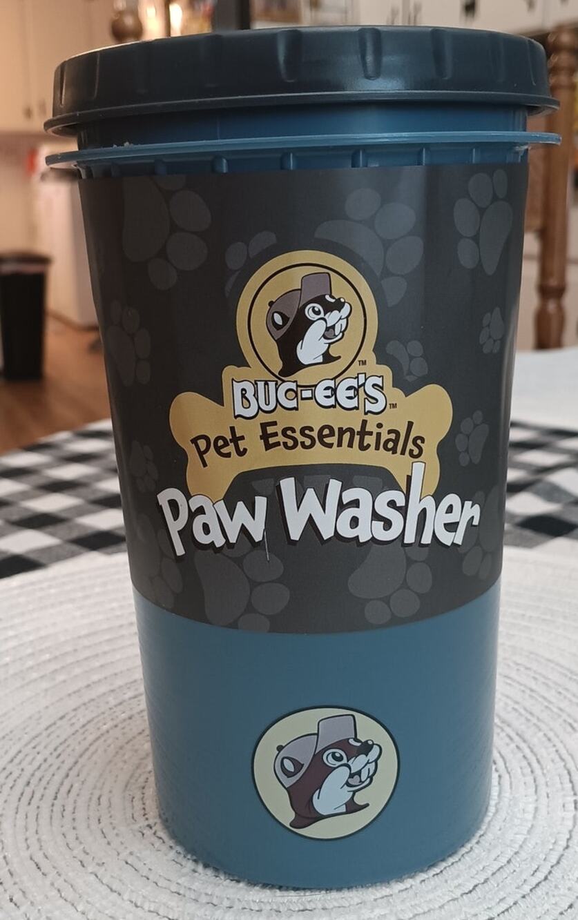 Buc-ees Pet Essentials Paw Washer New with tags